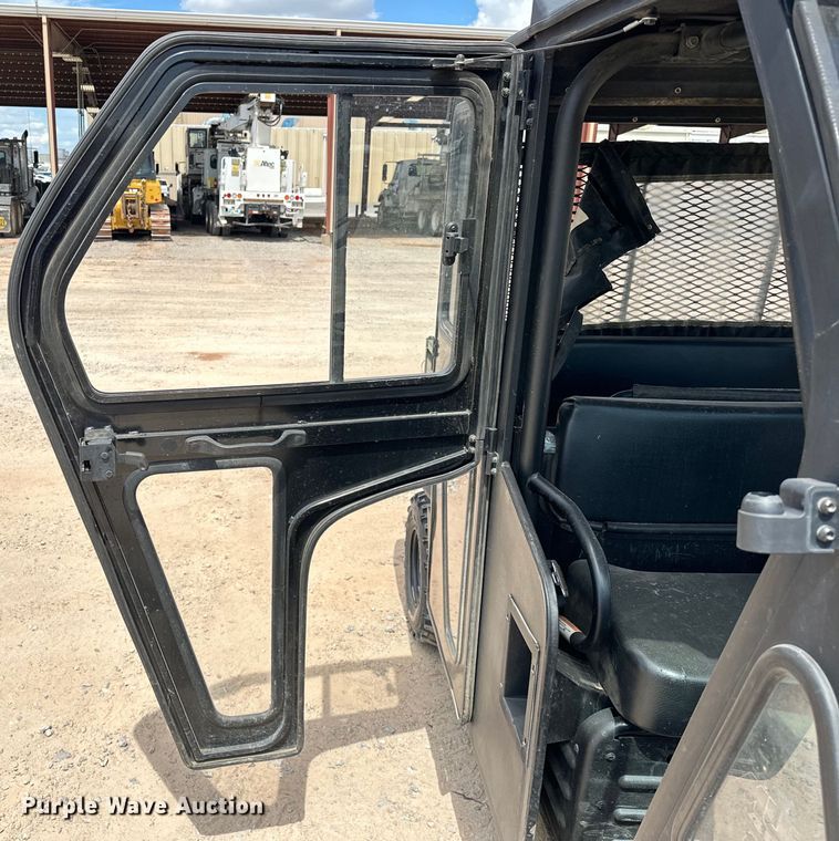 image for item EJ8954 2018 Kawasaki  Mule 4010 utility vehicle