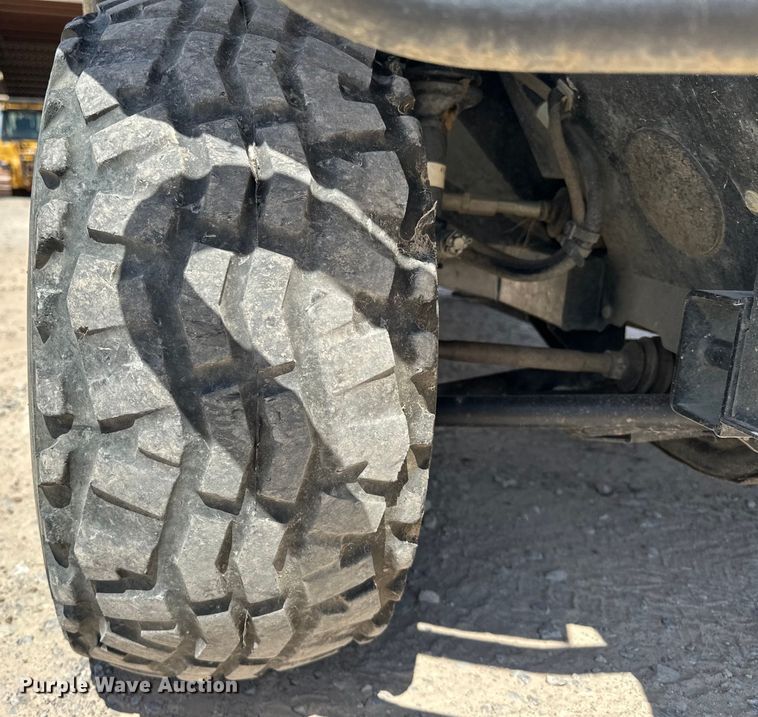 image for item EJ8954 2018 Kawasaki  Mule 4010 utility vehicle