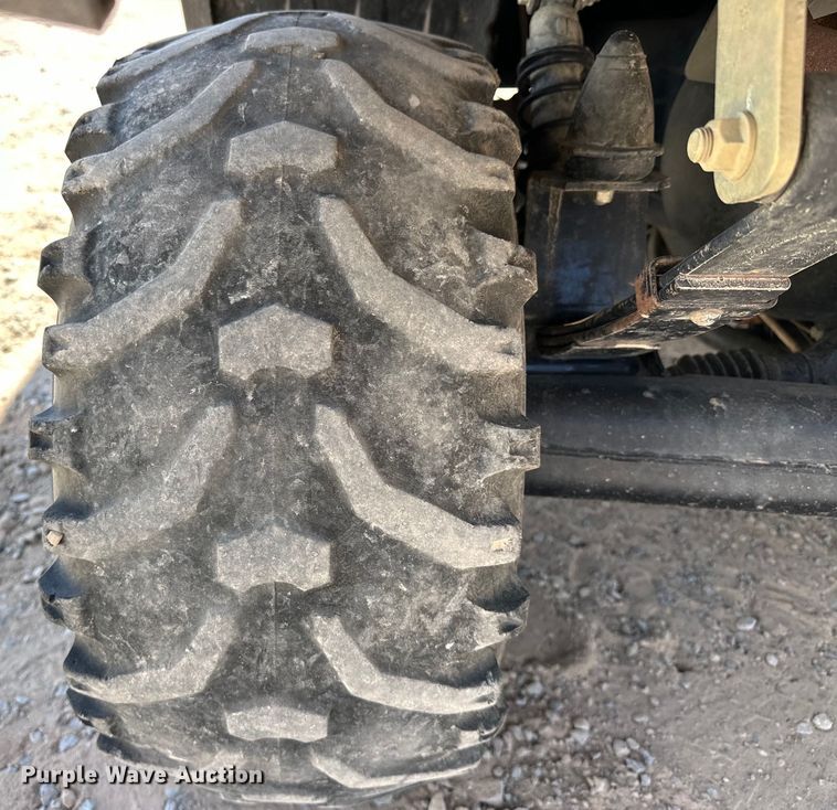 image for item EJ8954 2018 Kawasaki  Mule 4010 utility vehicle