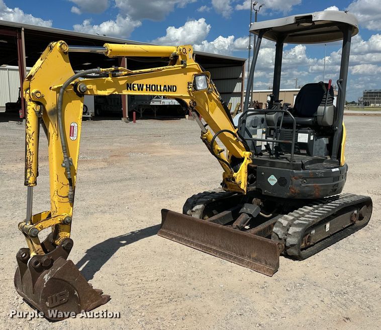 image for item EJ8955 2012 New Holland  E27B mini excavator