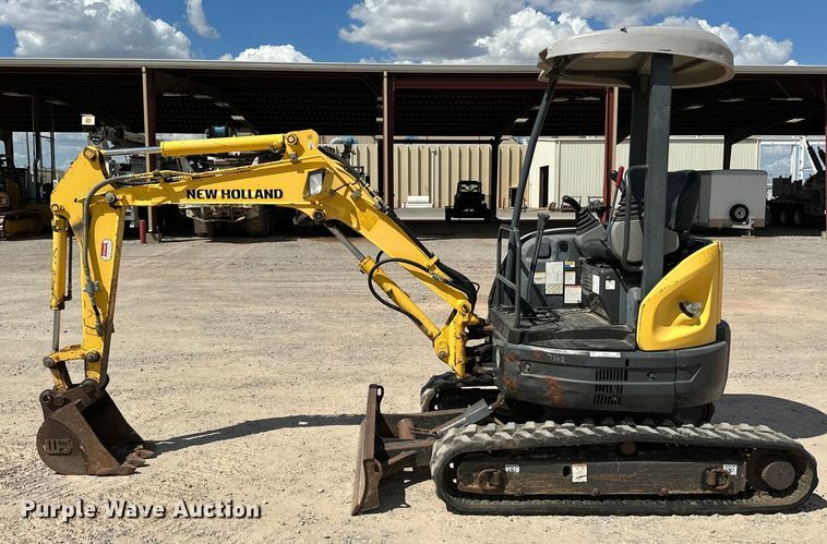 image for item EJ8955 2012 New Holland  E27B mini excavator