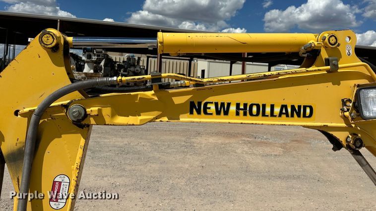 image for item EJ8955 2012 New Holland  E27B mini excavator