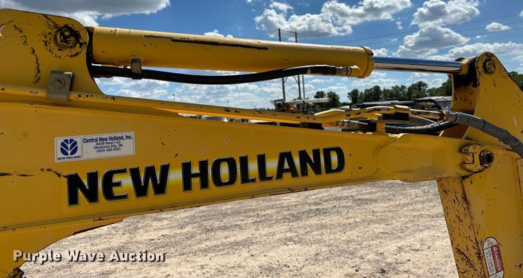 image for item EJ8955 2012 New Holland  E27B mini excavator