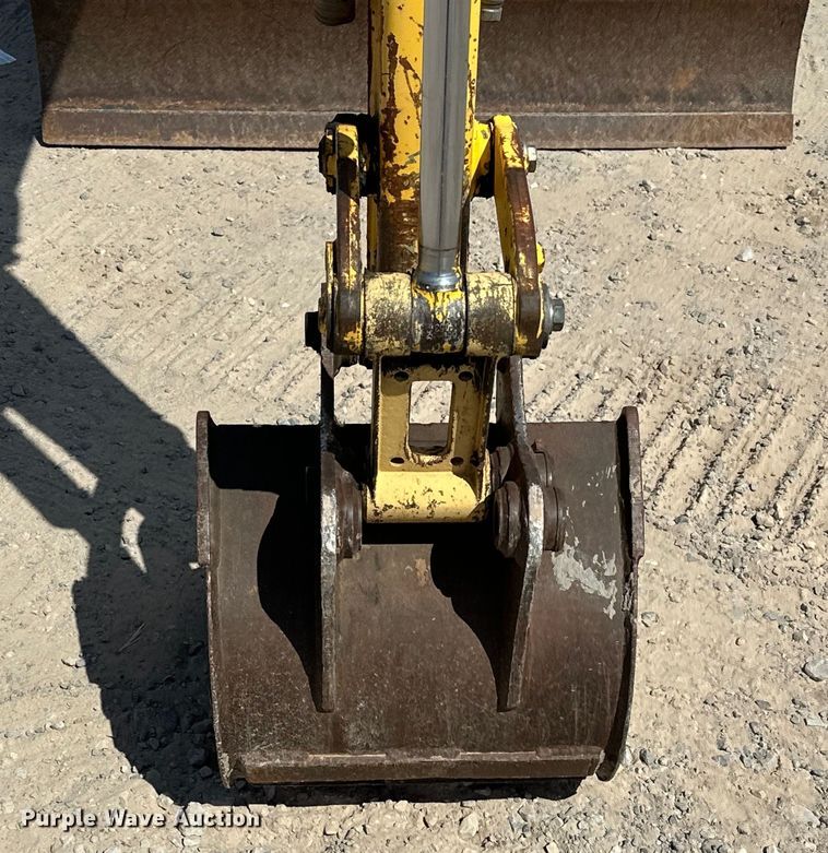 image for item EJ8955 2012 New Holland  E27B mini excavator