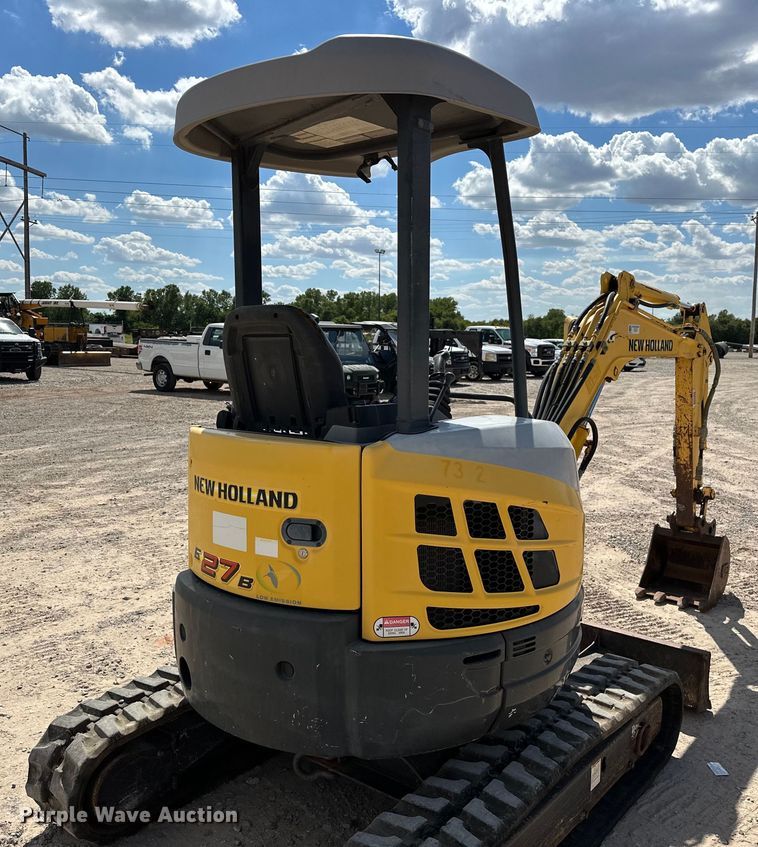 image for item EJ8955 2012 New Holland  E27B mini excavator