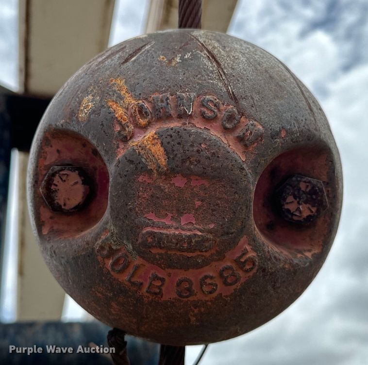 image for item EJ8956 2006 International  7400 crane truck