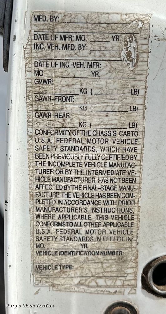 image for item EJ8957 2000 Chevrolet  C7500 bucket truck