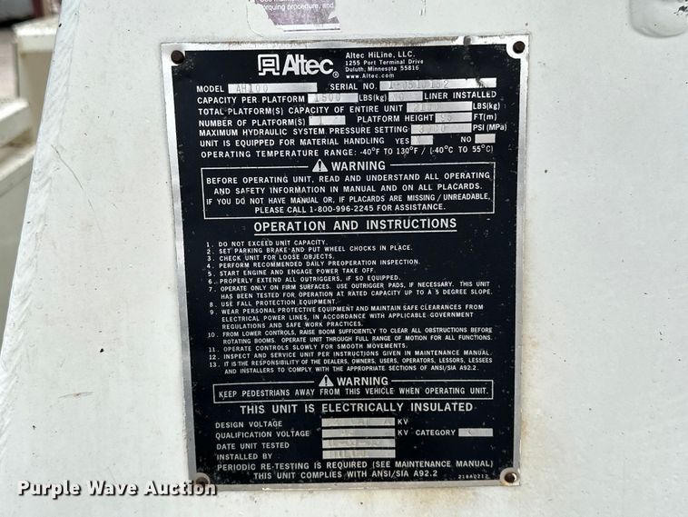 image for item EJ8964 2006 International  7600 bucket truck