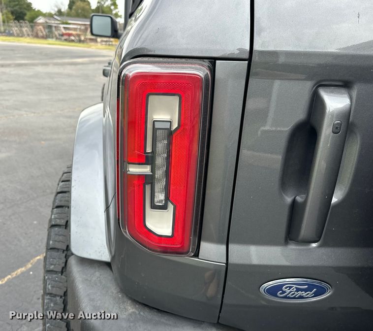 image for item EJ8966 2021 Ford Bronco 