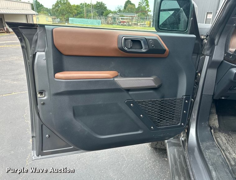 image for item EJ8966 2021 Ford Bronco 