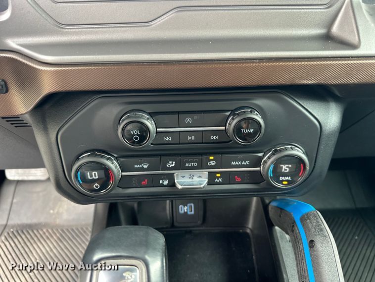 image for item EJ8966 2021 Ford Bronco 