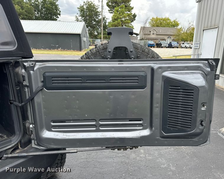 image for item EJ8966 2021 Ford Bronco 