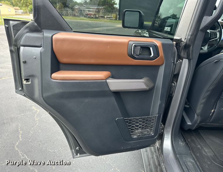 image for item EJ8966 2021 Ford Bronco 