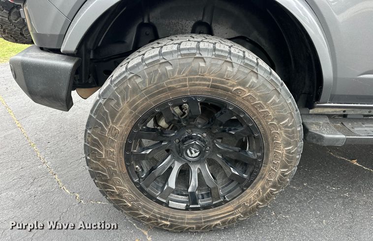 image for item EJ8966 2021 Ford Bronco 