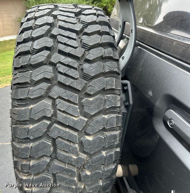 image for item EJ8966 2021 Ford Bronco 