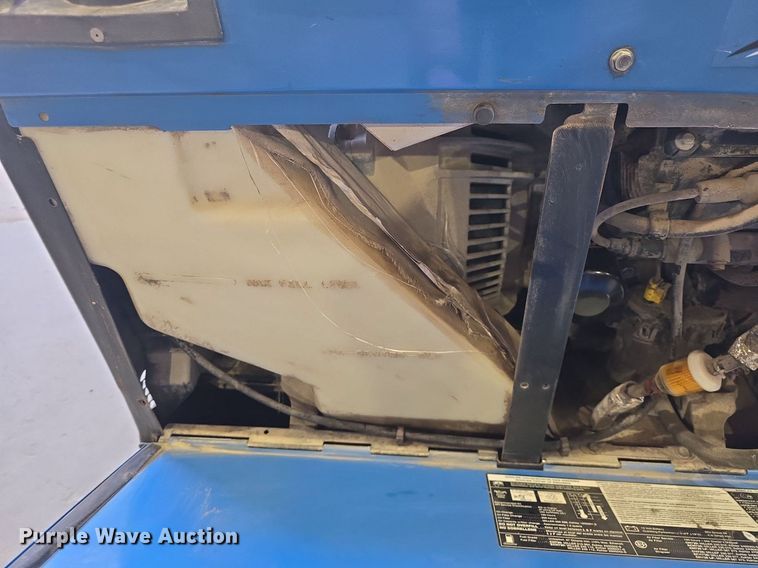 image for item EK2164 Miller Trailblazer 325EFI welder