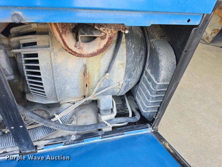 image for item EK2164 Miller Trailblazer 325EFI welder