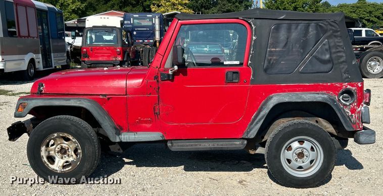 image for item EK3062 1998 Jeep Wrangler SUV