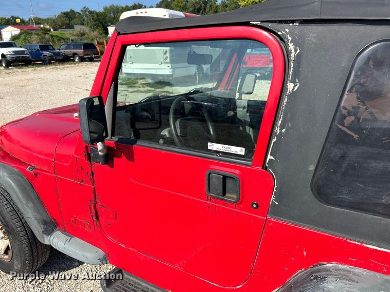 image for item EK3062 1998 Jeep Wrangler SUV