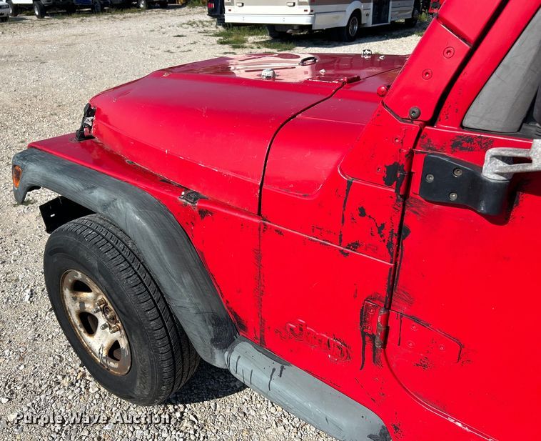 image for item EK3062 1998 Jeep Wrangler SUV