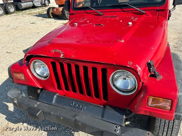 image for item EK3062 1998 Jeep Wrangler SUV