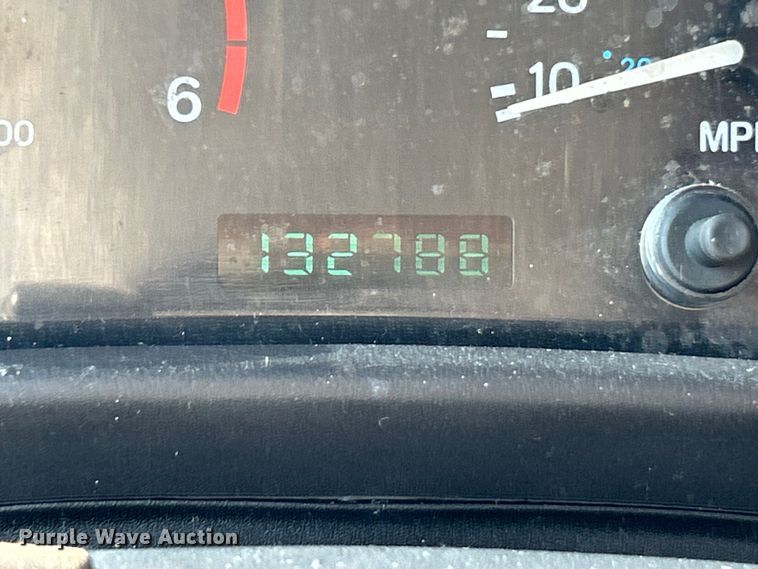 image for item EK3062 1998 Jeep Wrangler SUV