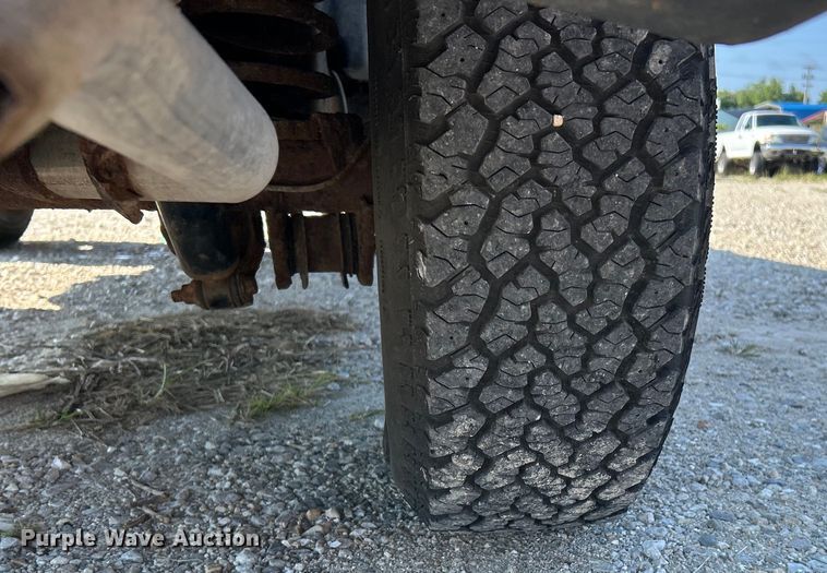 image for item EK3062 1998 Jeep Wrangler SUV