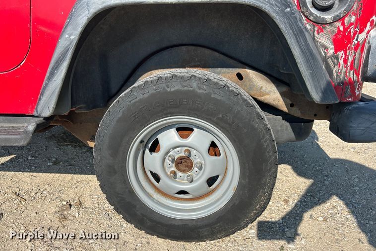 image for item EK3062 1998 Jeep Wrangler SUV