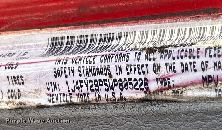 image for item EK3062 1998 Jeep Wrangler SUV