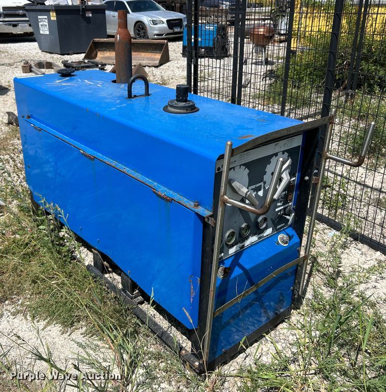image for item EK3230 Miller Big 40 welder/generator