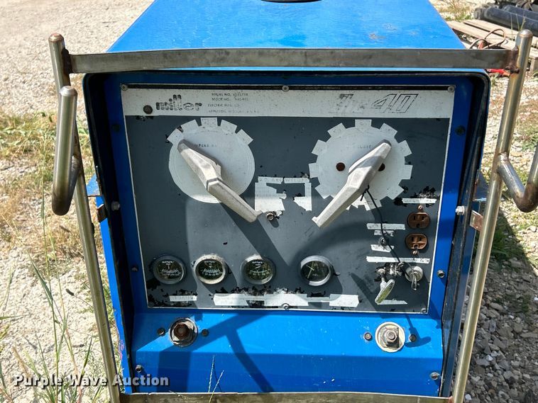 image for item EK3230 Miller Big 40 welder/generator