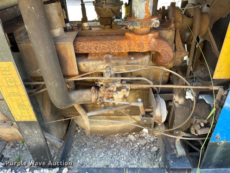 image for item EK3230 Miller Big 40 welder/generator