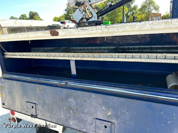 image for item EK3234 2004 Ford F550 Super Duty XLT utility / service truck