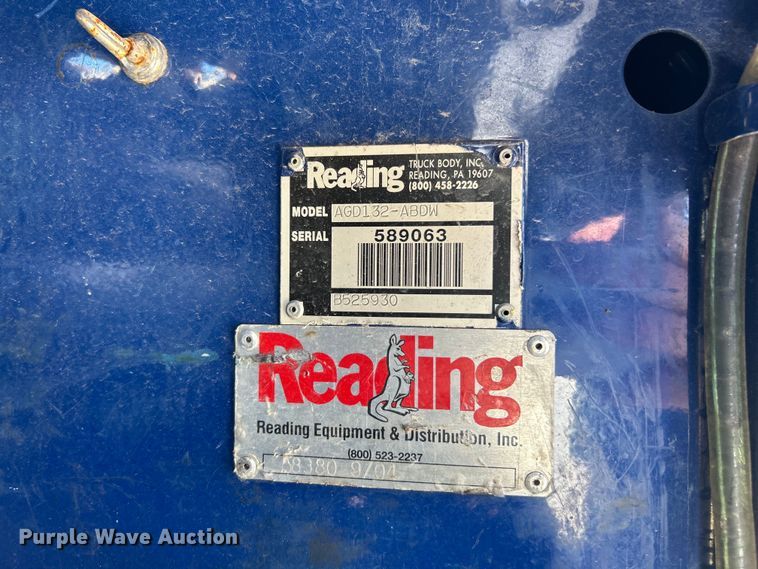 image for item EK3234 2004 Ford F550 Super Duty XLT utility / service truck