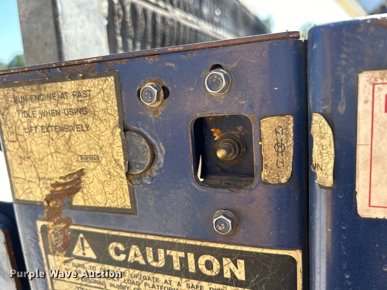 image for item EK3234 2004 Ford F550 Super Duty XLT utility / service truck