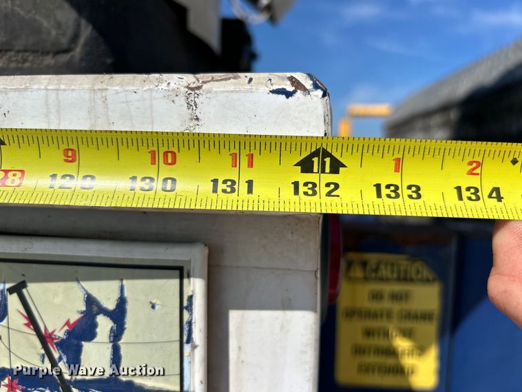 image for item EK3234 2004 Ford F550 Super Duty XLT utility / service truck