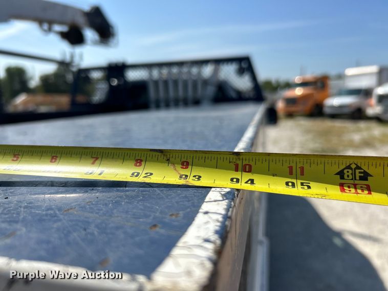 image for item EK3234 2004 Ford F550 Super Duty XLT utility / service truck