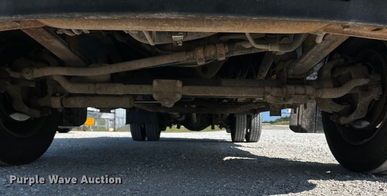 image for item EK3234 2004 Ford F550 Super Duty XLT utility / service truck