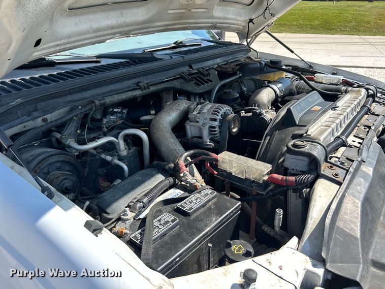 image for item EK3234 2004 Ford F550 Super Duty XLT utility / service truck