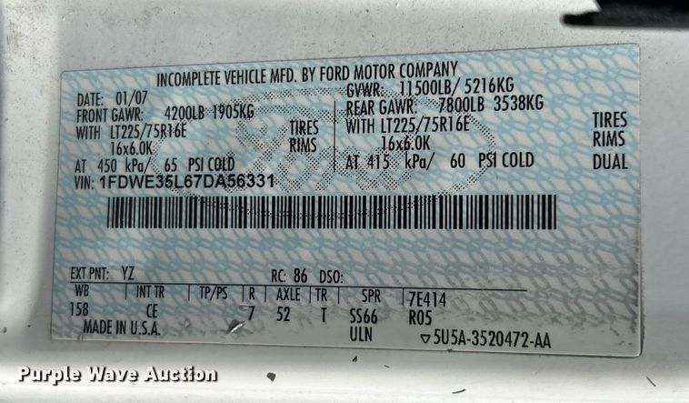 image for item EK3237 2007 Ford E350 Super Duty delivery truck