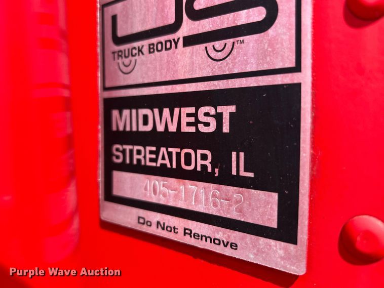 image for item EK3239 2005 International  4300 box truck