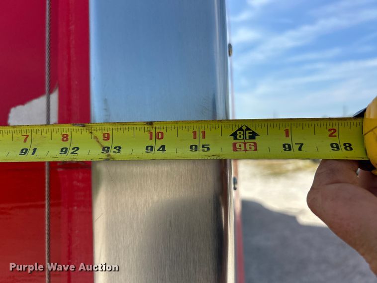 image for item EK3239 2005 International  4300 box truck