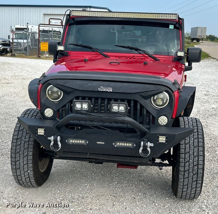 image for item EK3255 2010 Jeep Wrangler SUV