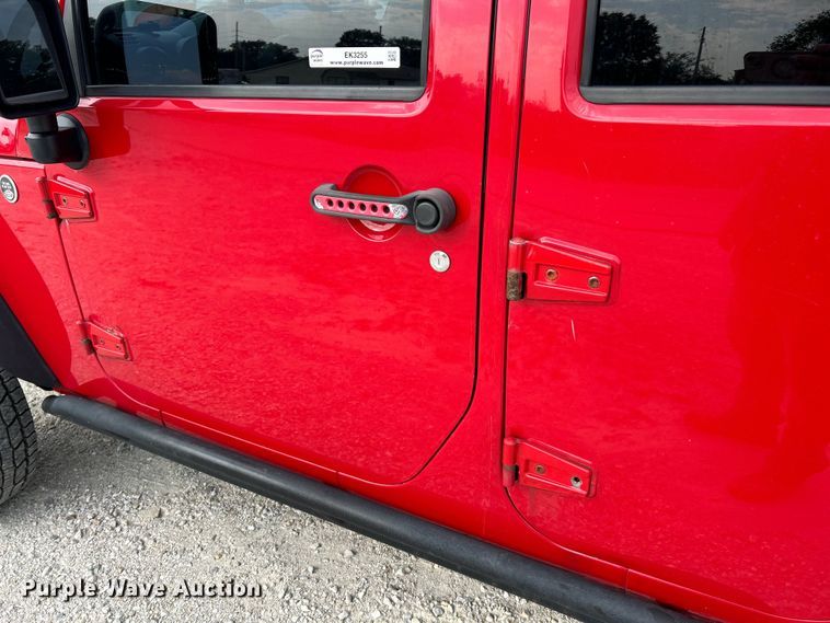 image for item EK3255 2010 Jeep Wrangler SUV