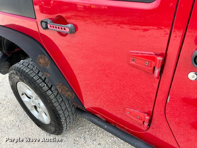 image for item EK3255 2010 Jeep Wrangler SUV