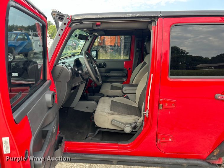 image for item EK3255 2010 Jeep Wrangler SUV