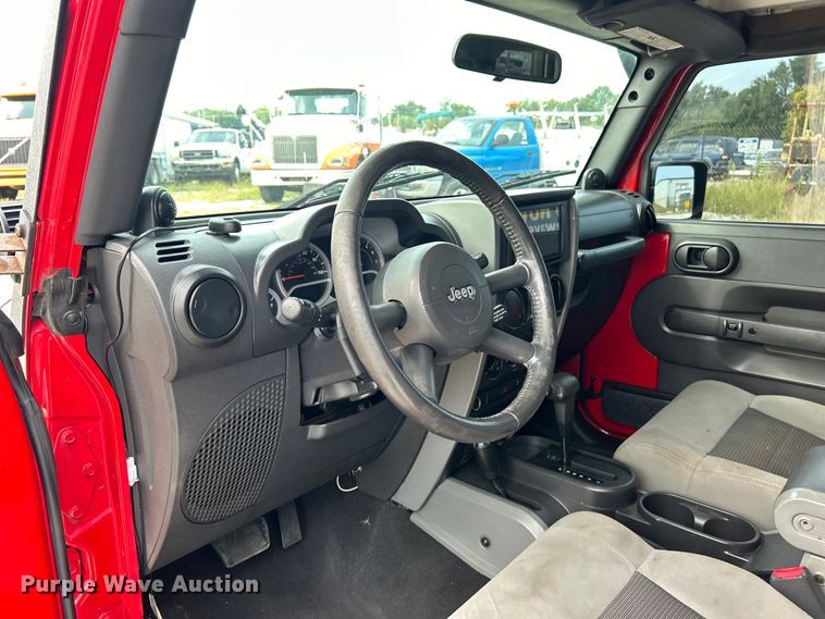 image for item EK3255 2010 Jeep Wrangler SUV