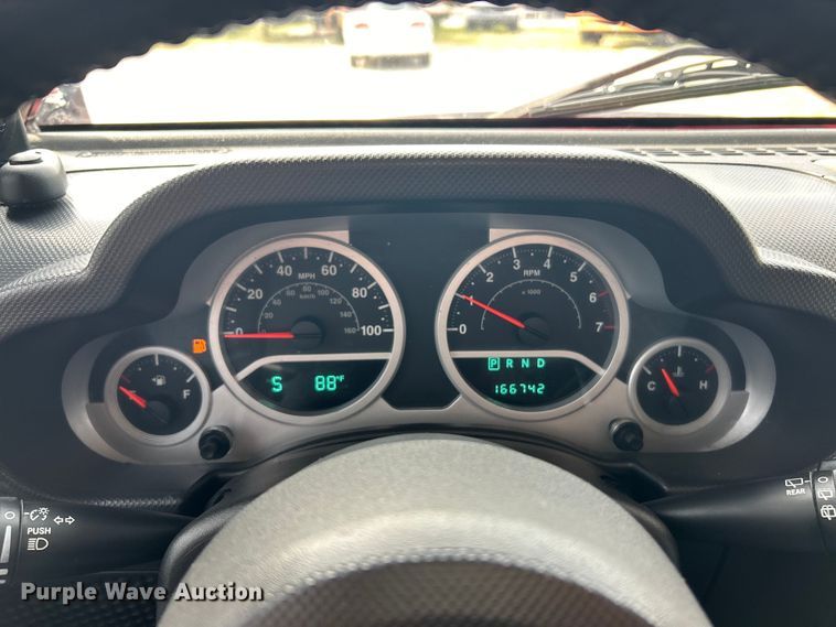 image for item EK3255 2010 Jeep Wrangler SUV