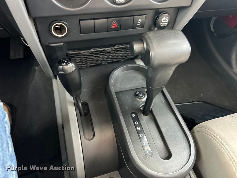 image for item EK3255 2010 Jeep Wrangler SUV