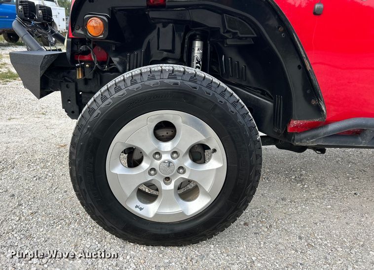 image for item EK3255 2010 Jeep Wrangler SUV